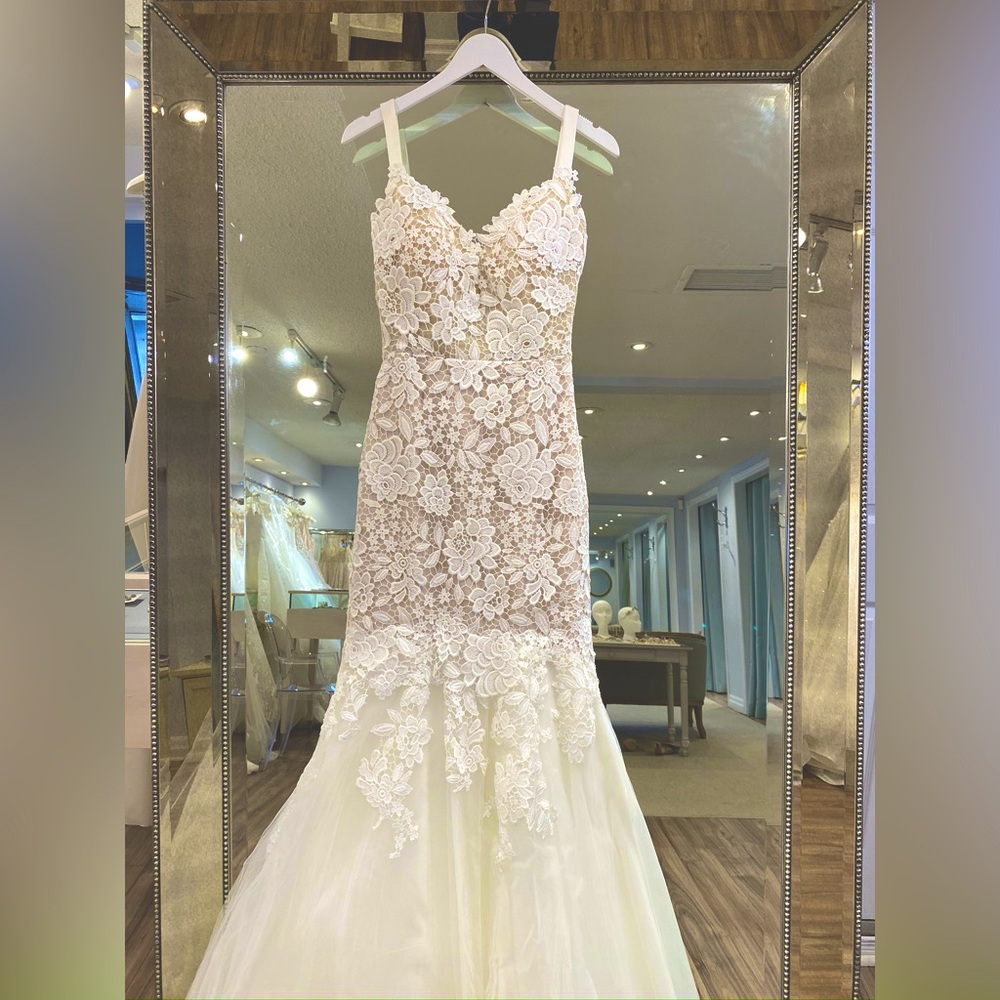 'Pierre' - Blush by Hayley Paige wedding gown ~ SZ 12